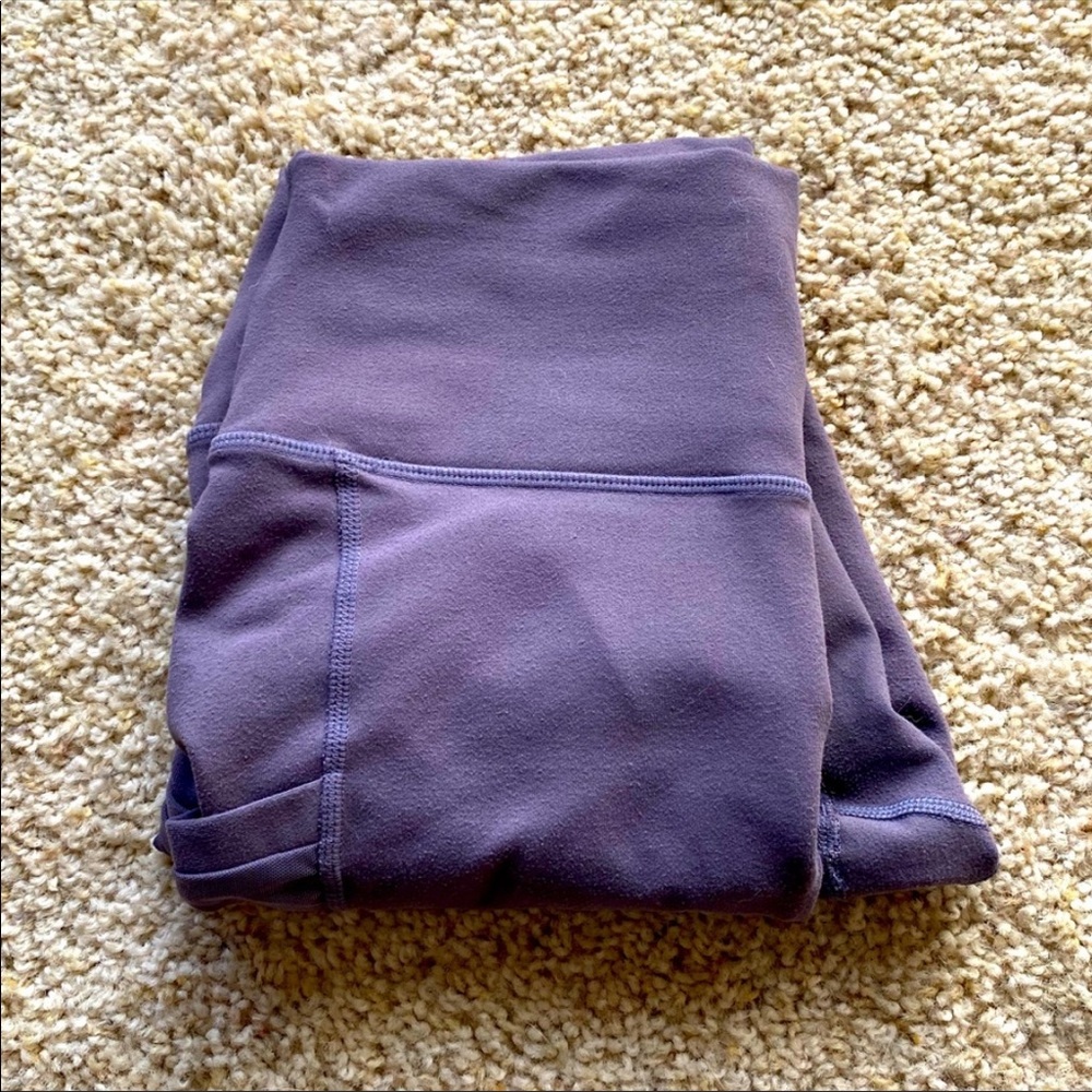 FABLETICS LEGGINGS🏃🏾‍♀️ - Picture 3 of 9
